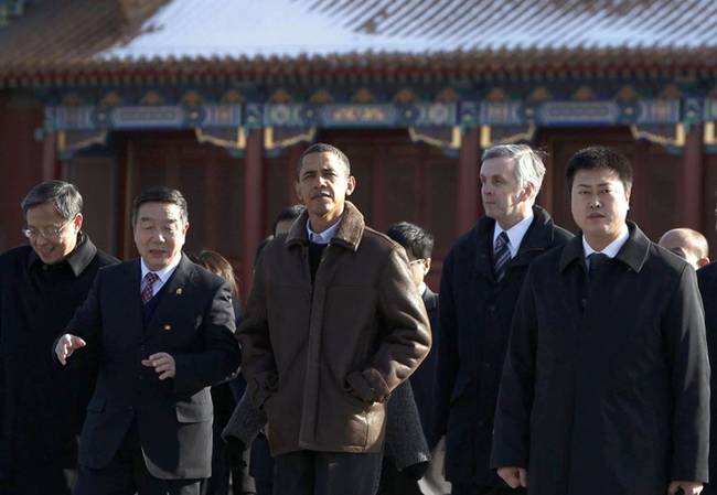 2009年11月，时任美国总统奥巴马参观北京故宫。