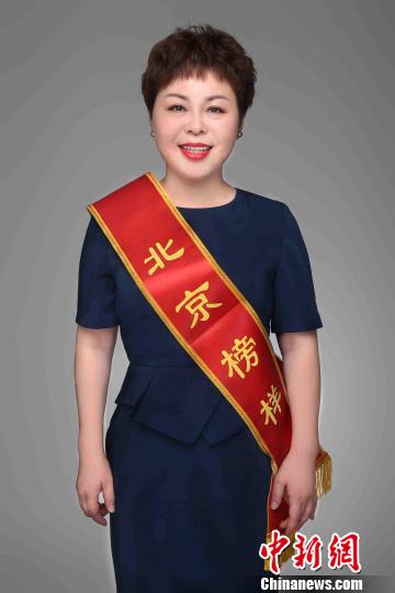 2月20日，中共中央宣传部向全社会发布北京榜样优秀群体的先进事迹，授予他们“时代楷模”称号。王晓旌是50名北京榜样年榜荣誉获得者中的一位。首都文明办