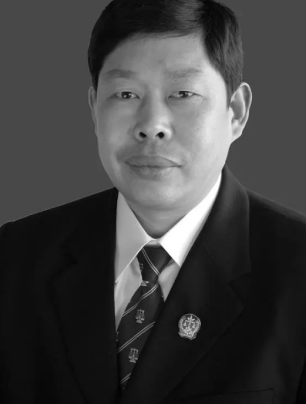 李庆军,男,生前系河南省高级人民法院员额法官.