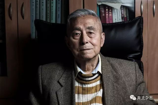 迎来人生第95个年头的杨维骏。