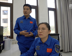 航天城里的女博士｜闻讯的“逐梦诗篇”（组图）