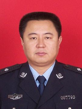 2008"我最喜爱的十大人民警察"候选人 郑涛(图)